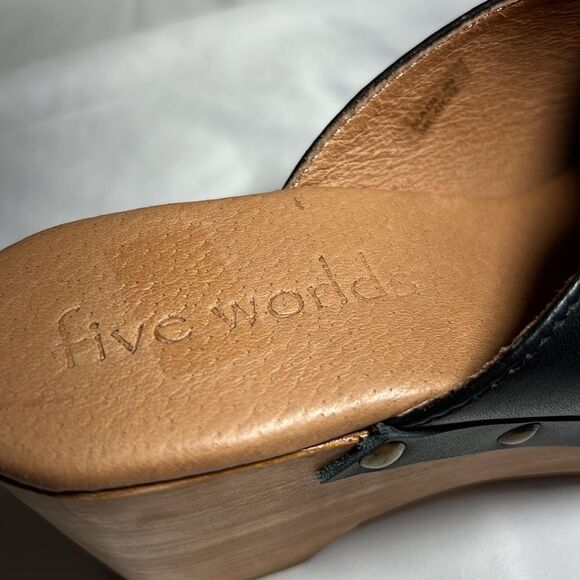 Five Worlds Black Leather Studded Clogs Size 10 - Picture 10 of 10